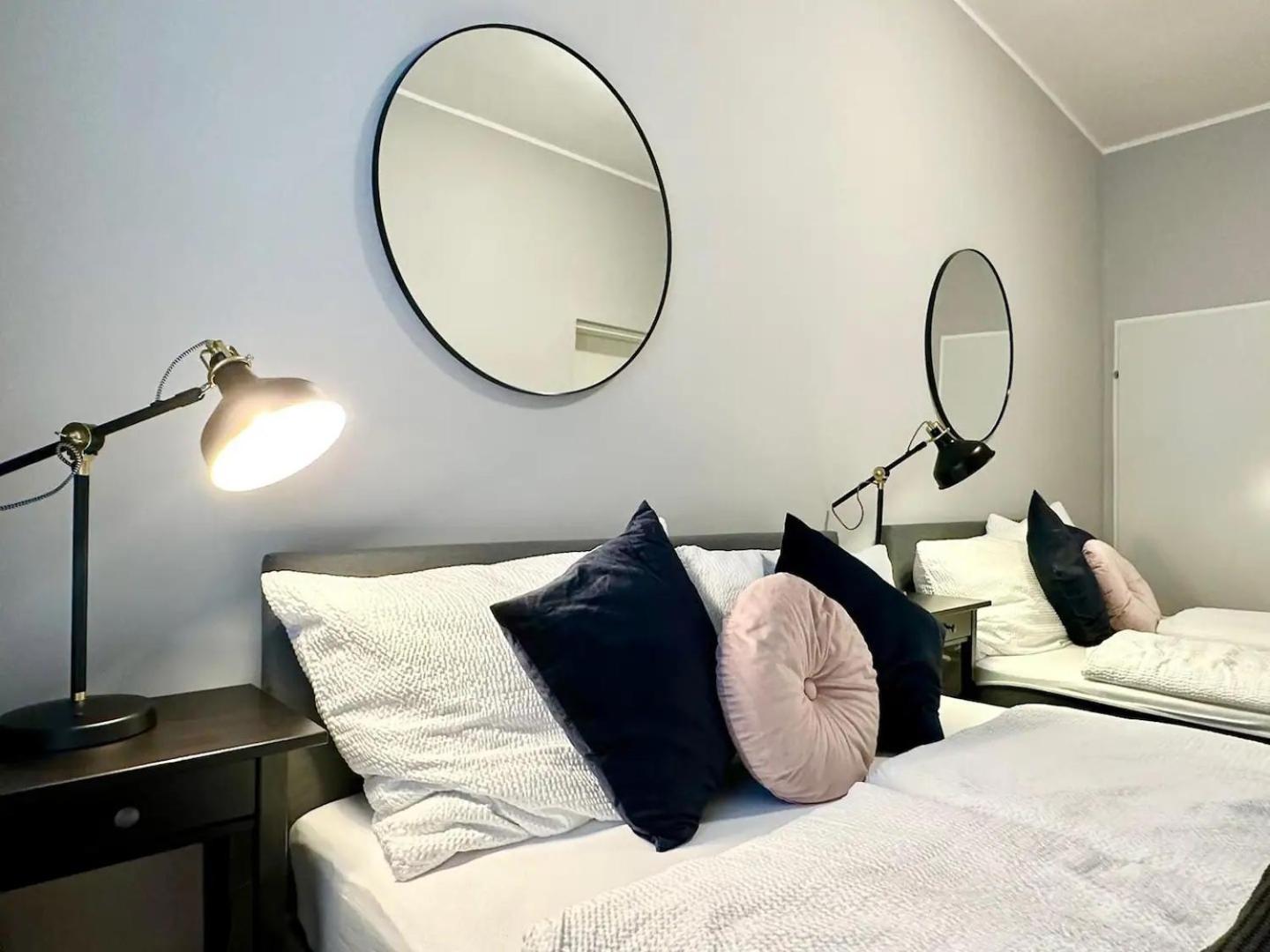 Apartments I 5 Minutes To Metro Вена Экстерьер фото